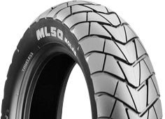 Grande plano da banda de rodagem Bridgestone ML 50 130/70-10 52 J Front/Rear TL M/C